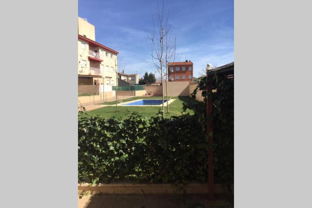 Vivienda Turistica Mi Terraza Apartment El Casar de Escalona ภายนอก รูปภาพ